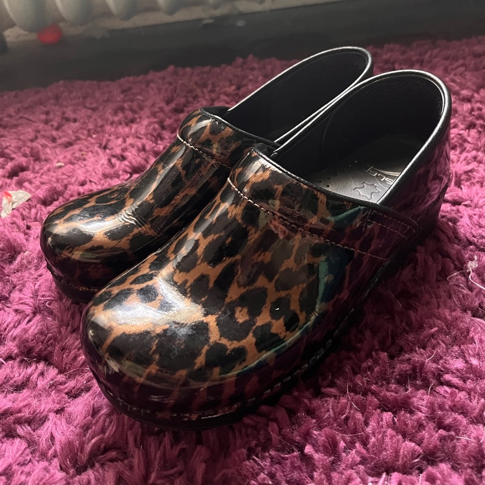 Dansko Leopard print clogs, size 9